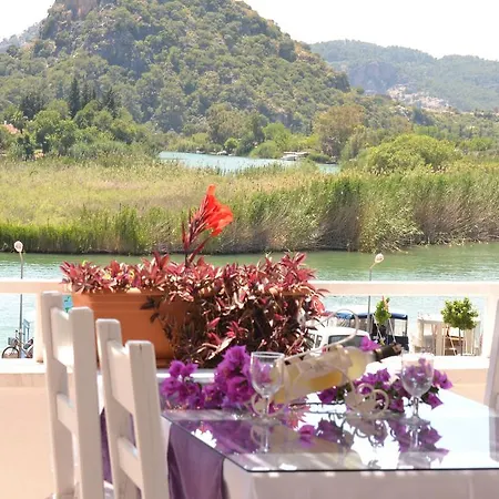 Ξενοδοχείο Terrace